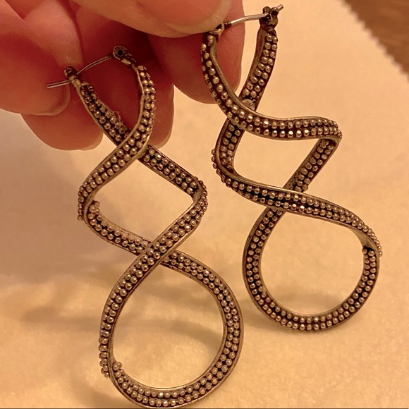 Anthropologie Jewelry - Super cool twisted earrings